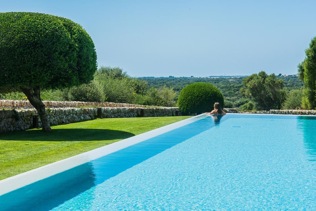 Гостевой дом Cugo Gran Menorca Маон Экстерьер фото