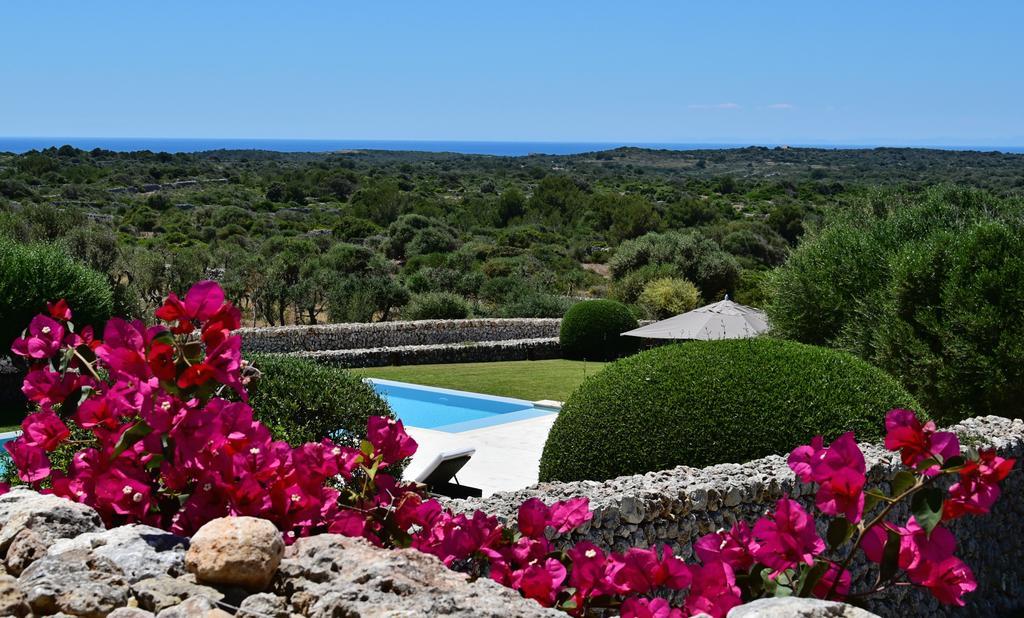 Гостевой дом Cugo Gran Menorca Маон Экстерьер фото